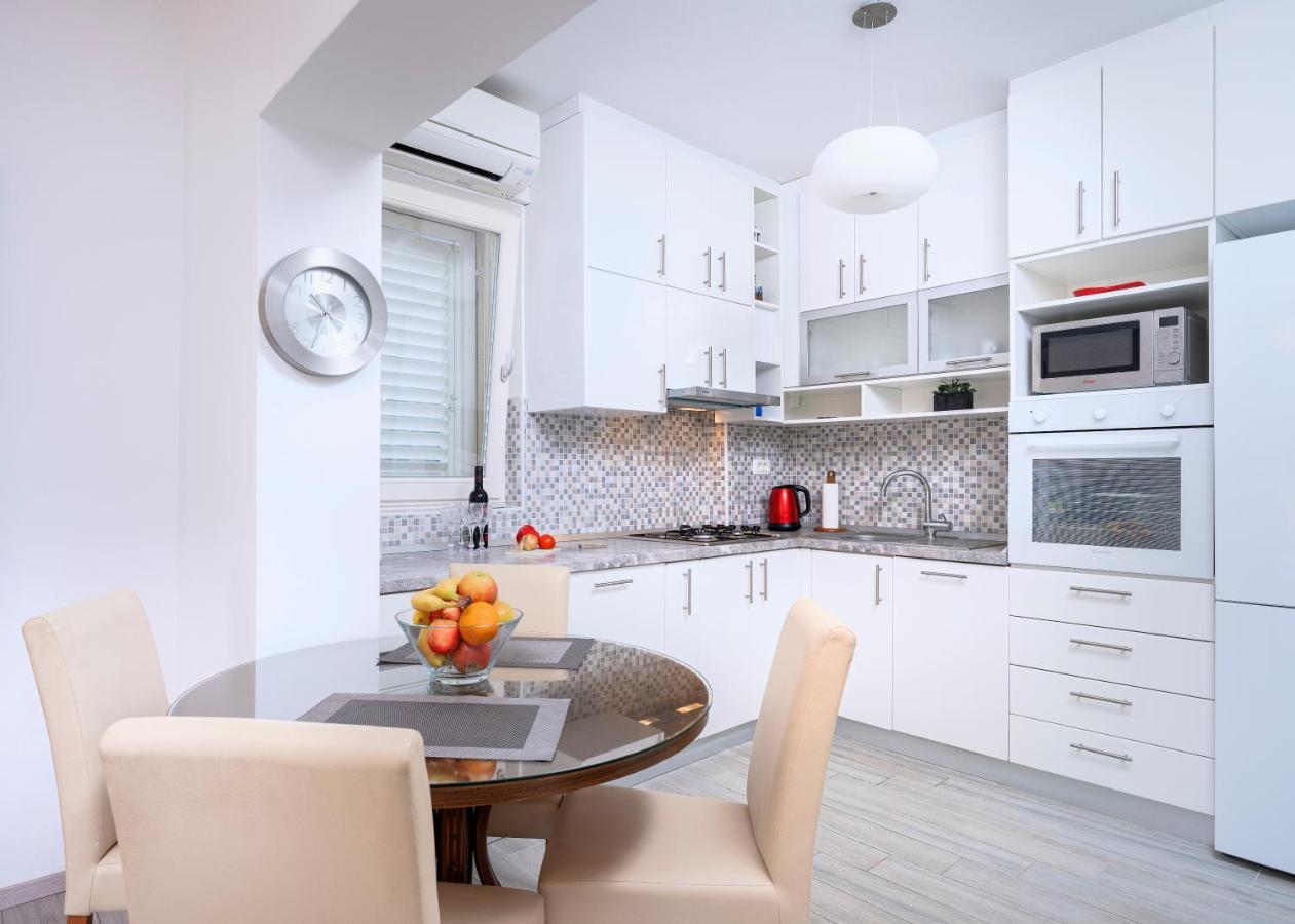 Kumquat Apartment - Zf Hvar フヴァル エクステリア 写真